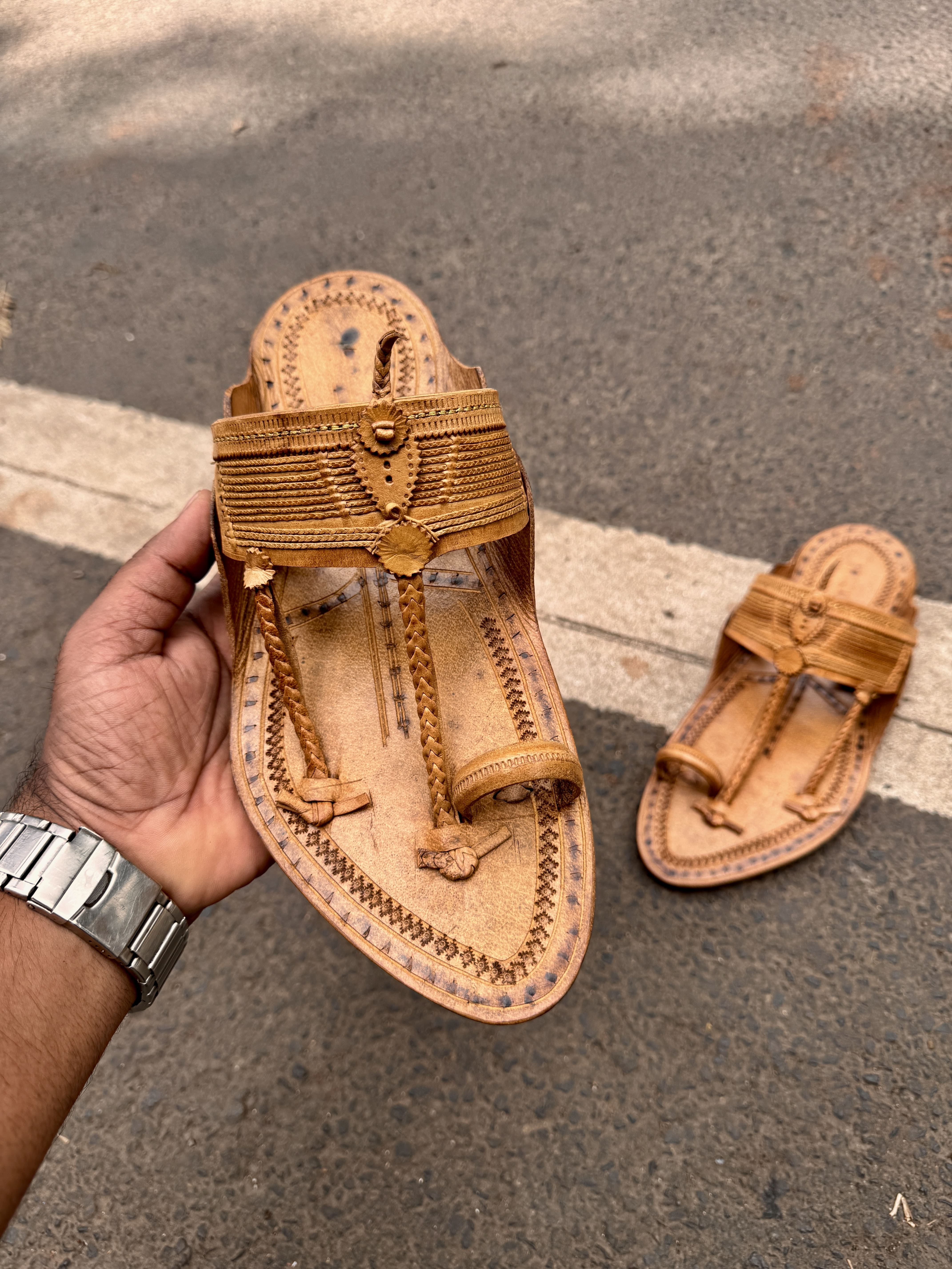 KHAS KAPSHI SADA