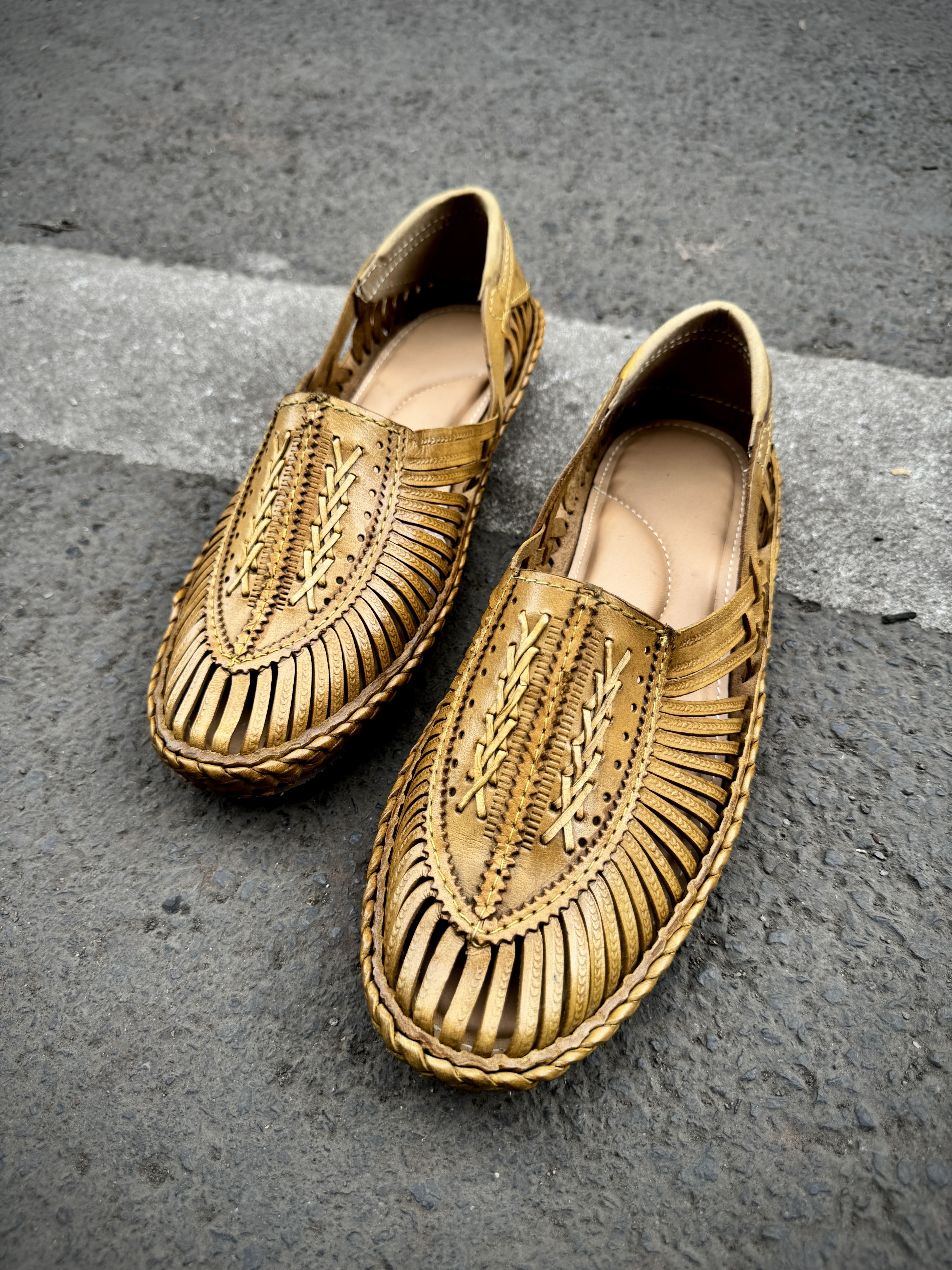 TPR BANERJEE BANTU SOFT SHOES