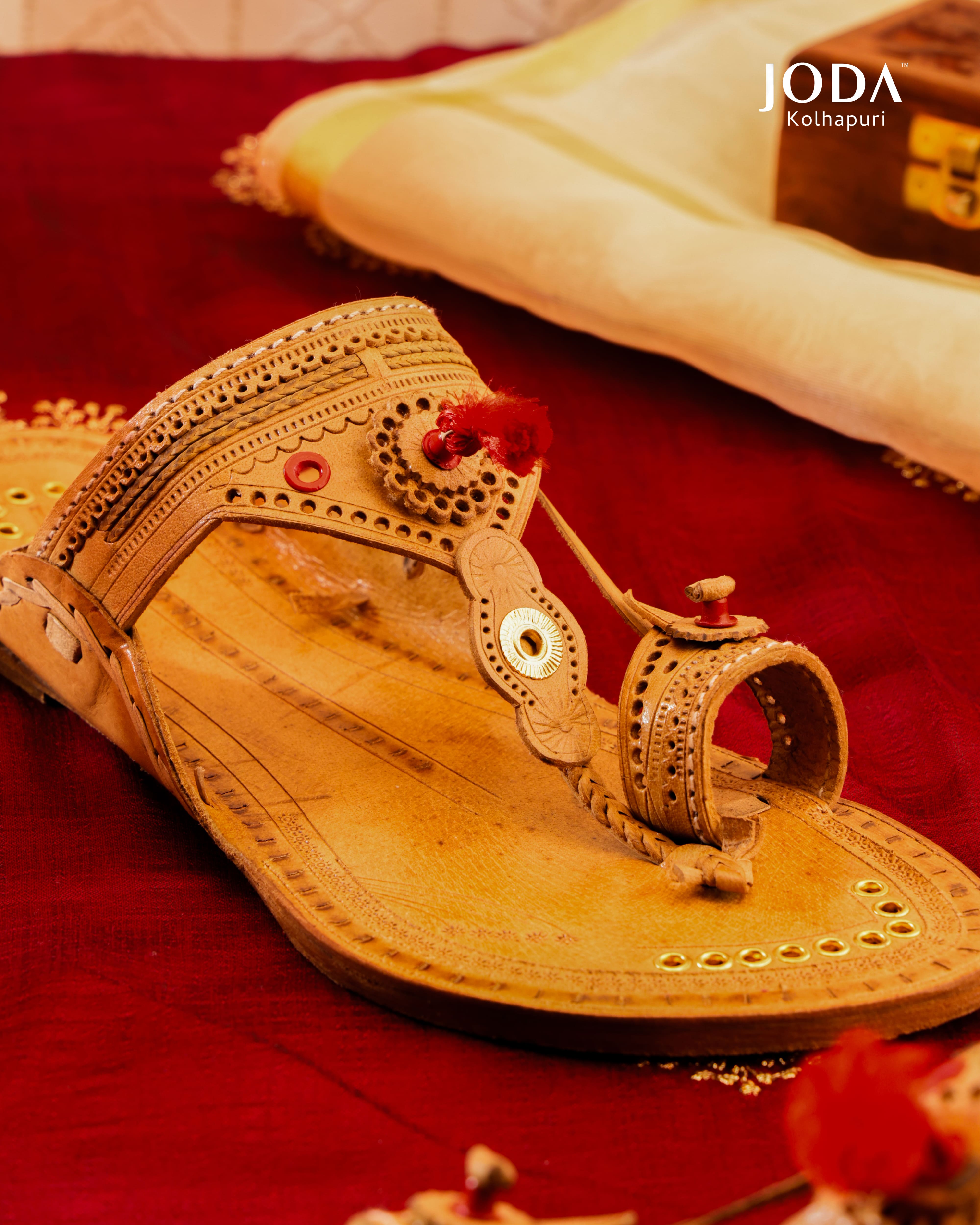 AUTHENTIC KOLHAPURI CHAPPALS